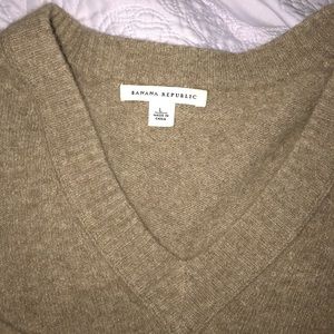 Banana republic sweater